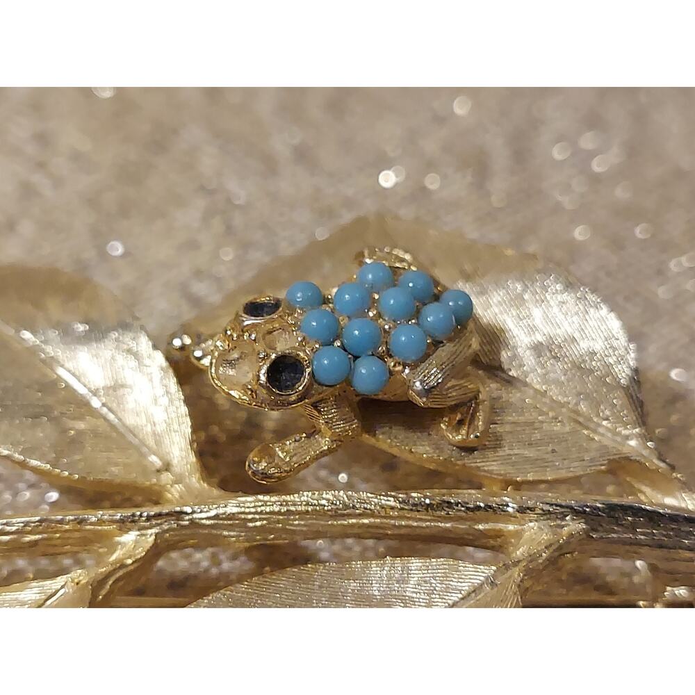 Vintage Large Brooch LEDO 1962 Golden Leaf Frog Faux Turquoise Pin READ - Picture 3 of 11